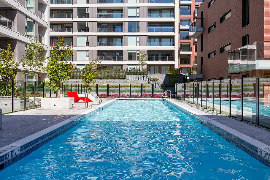 702 7128 Adera Street Vancouver, BC - 7