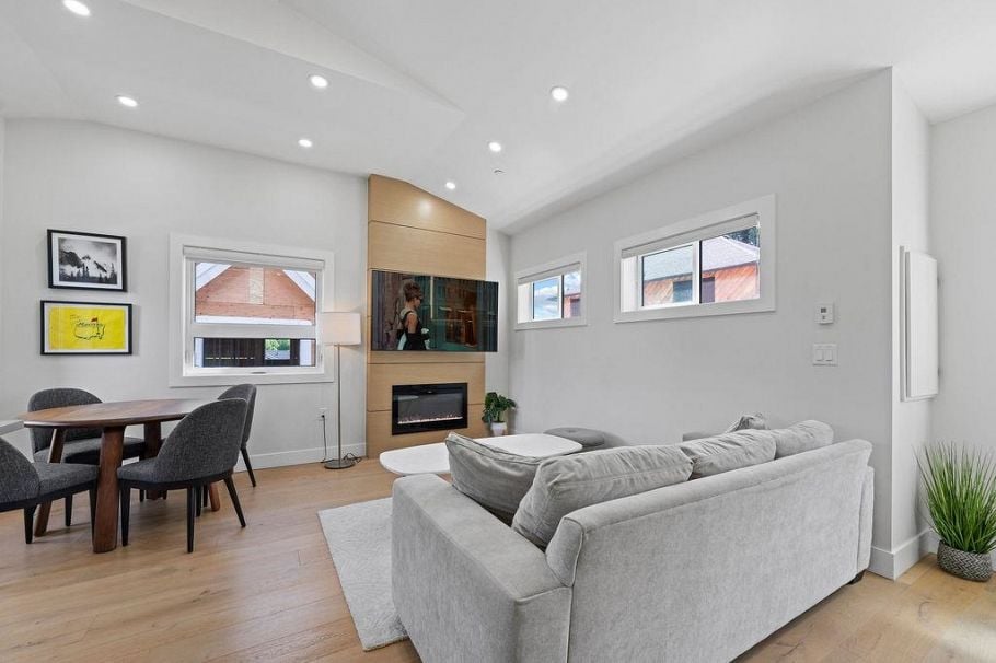 1313 E 20th Avenue Vancouver, BC - 18