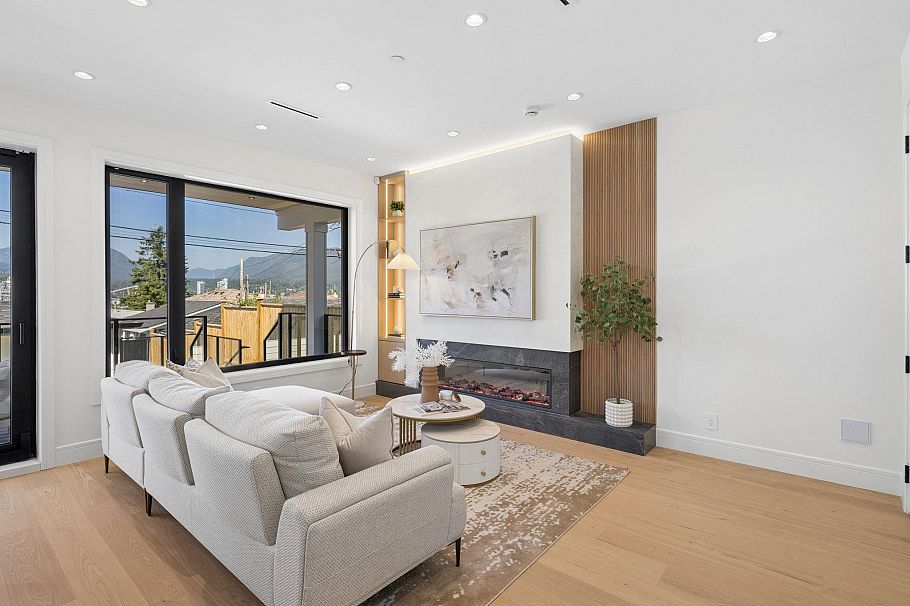 2 2815 Trinity Street Vancouver, BC - 6