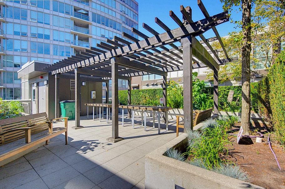 211 445 W 2nd Avenue Vancouver, BC - 38