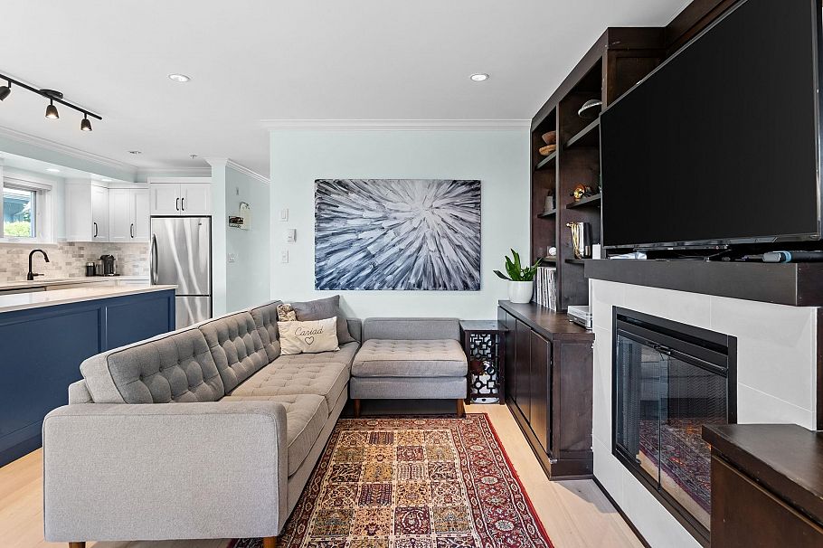 1121 St. Andrews Avenue North Vancouver, BC - 7