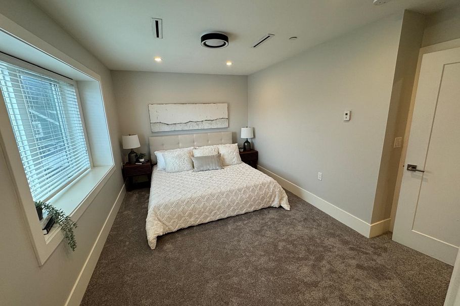 3345 Parker Street Vancouver, BC - 10