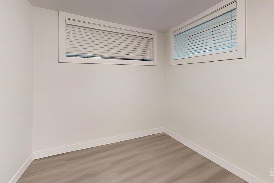 3345 Parker Street Vancouver, BC - 21