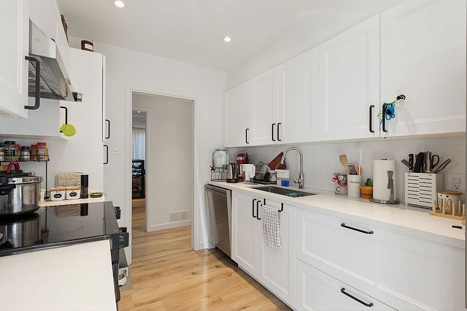 915 Wentworth Avenue North Vancouver, BC - 20