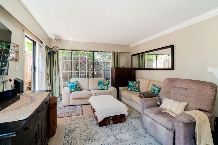 102 2190 W 8th Avenue Vancouver, BC - 3