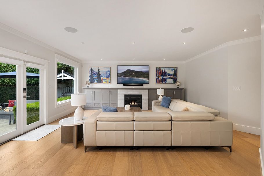 977 Melbourne Avenue North Vancouver, BC - 12