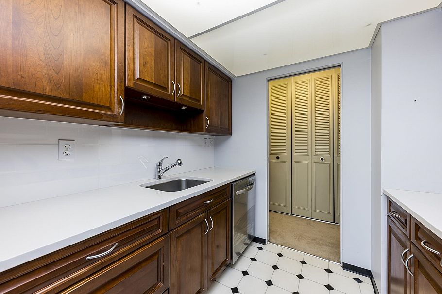 407 4101 Yew Street Vancouver, BC - 16