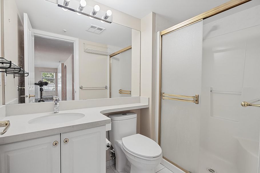 214 2105 W 42nd Avenue Vancouver, BC - 28
