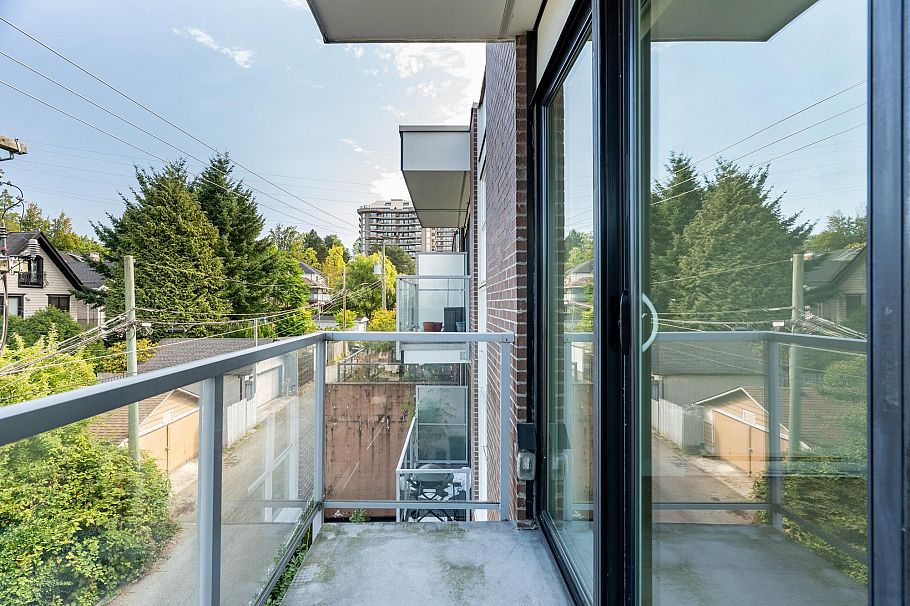 PH9 388 Kootenay Street Vancouver, BC - 21