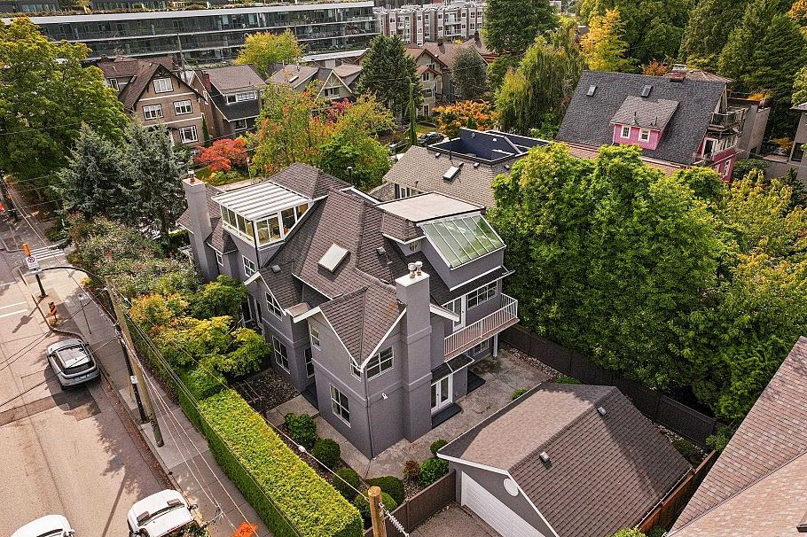 1885 Macdonald Street Vancouver, BC - 31