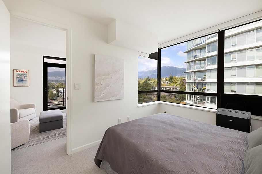 1108 170 W 1st Street North Vancouver, BC - 26