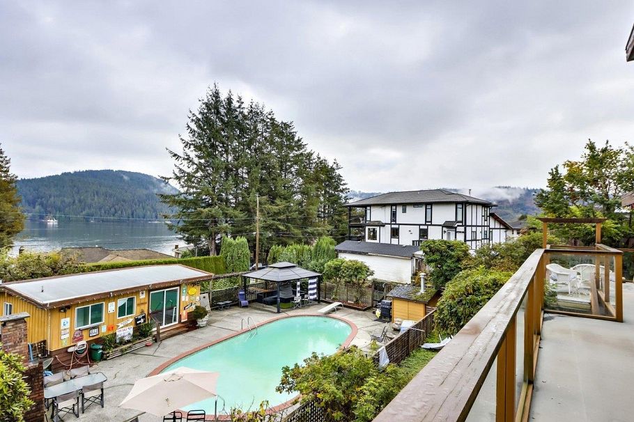 534 Beachview Drive North Vancouver, BC - 14