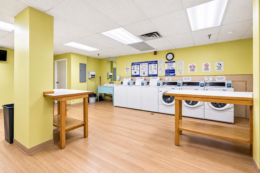 306 2020 Fullerton Avenue North Vancouver, BC - 5
