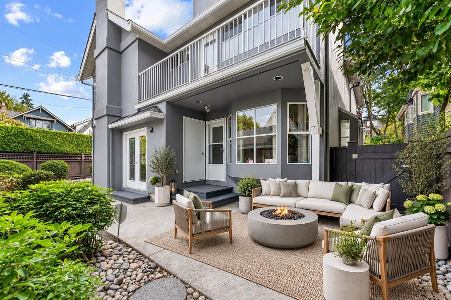 1885 Macdonald Street Vancouver, BC - 30