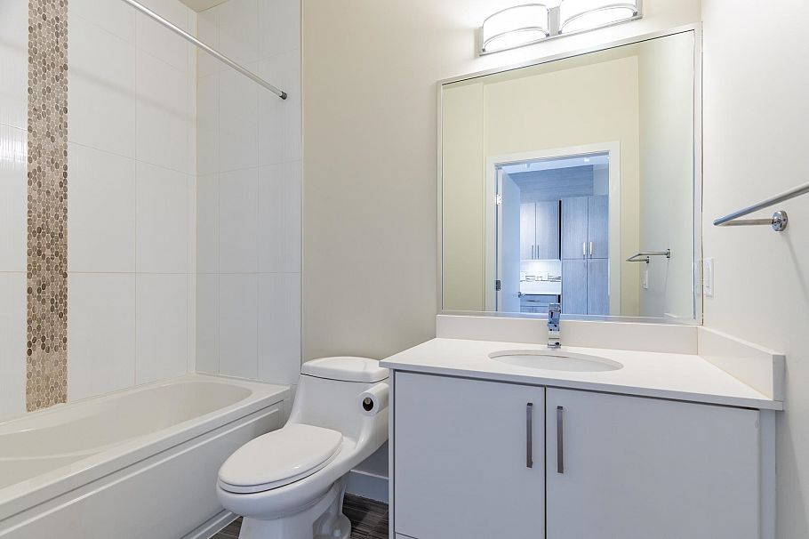 PH9 388 Kootenay Street Vancouver, BC - 18
