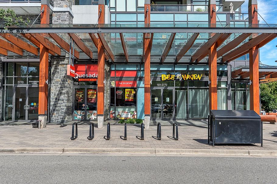 404 1210 E 27th Street North Vancouver, BC - 16