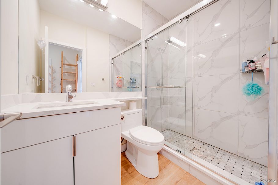 2343 W 45th Avenue Vancouver, BC - 14