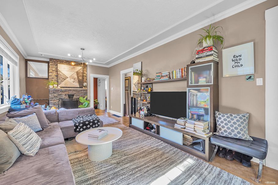2317 Graveley Street Vancouver, BC - 5