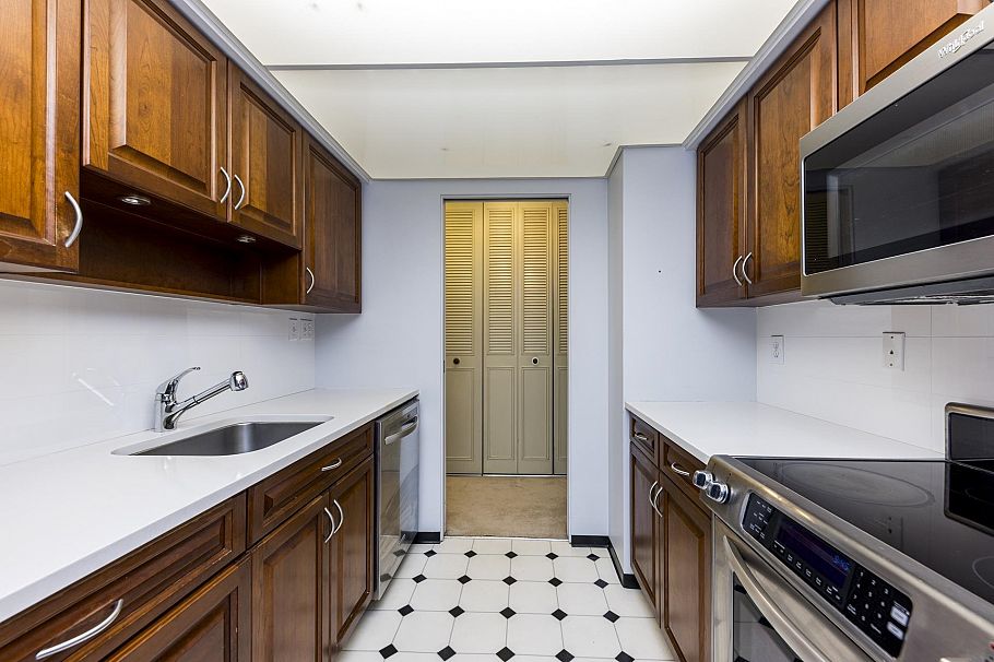 407 4101 Yew Street Vancouver, BC - 14
