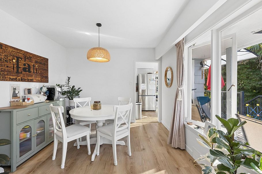 915 Wentworth Avenue North Vancouver, BC - 13