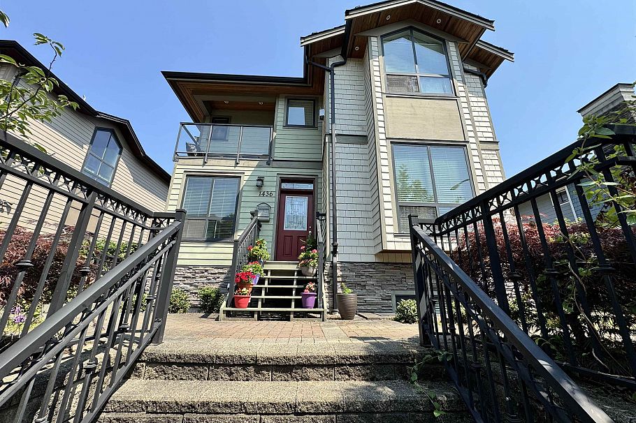1436 Bewicke Avenue North Vancouver, BC - 26