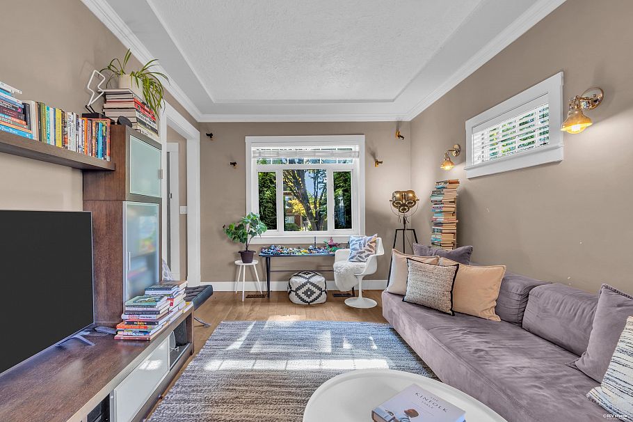 2317 Graveley Street Vancouver, BC - 11