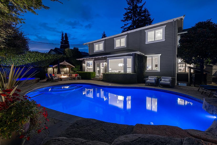 977 Melbourne Avenue North Vancouver, BC - 38