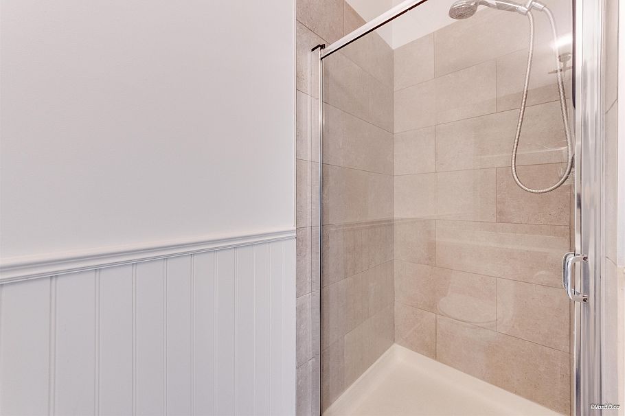 405 3625 Windcrest Drive North Vancouver, BC - 22