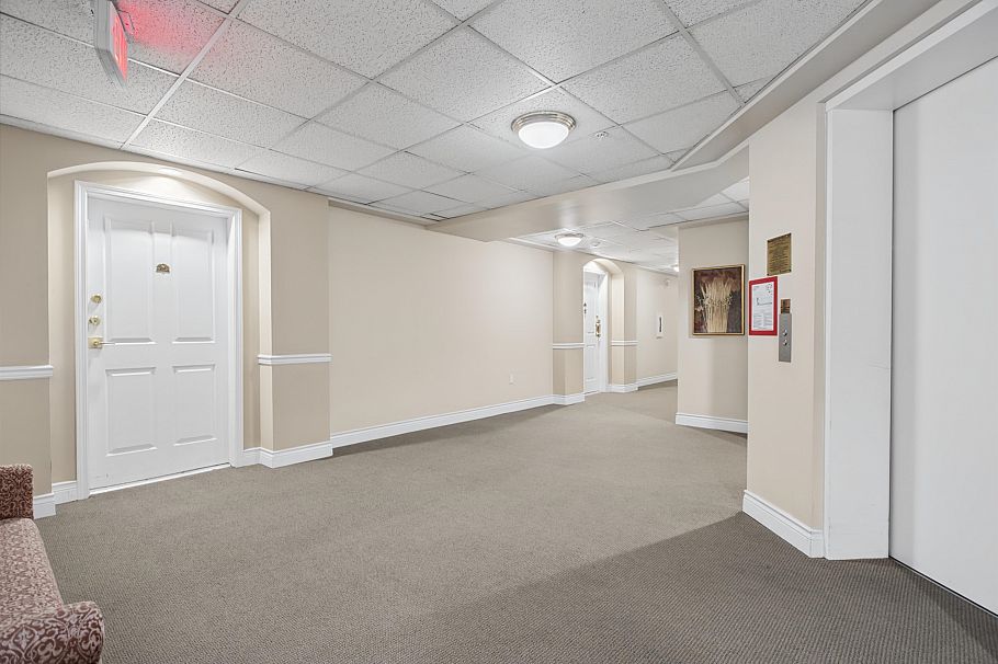 214 2105 W 42nd Avenue Vancouver, BC - 5