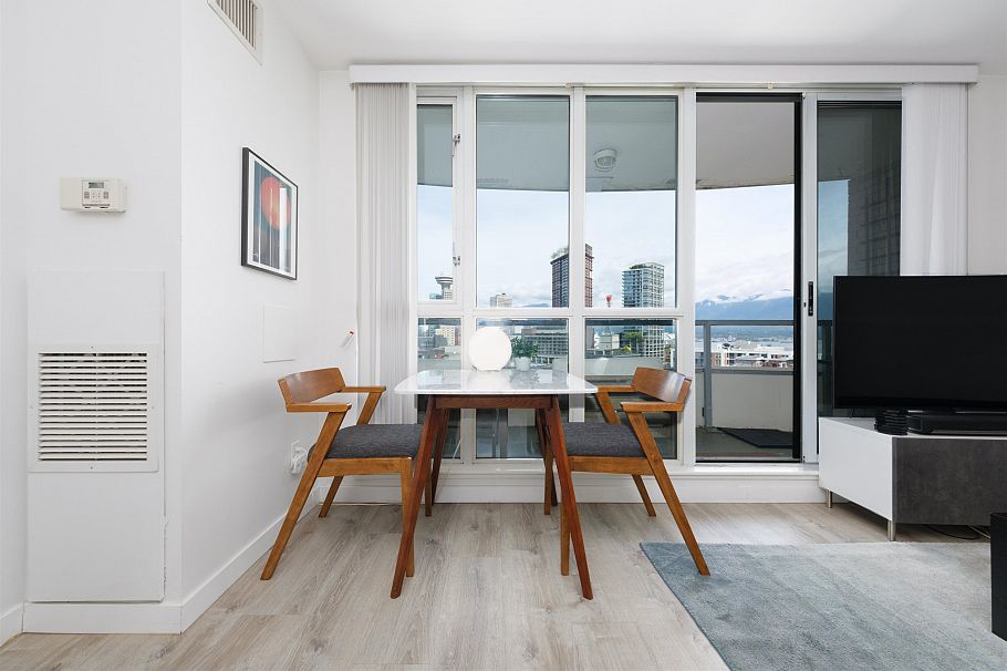 1703 63 Keefer Place Vancouver, BC - 4