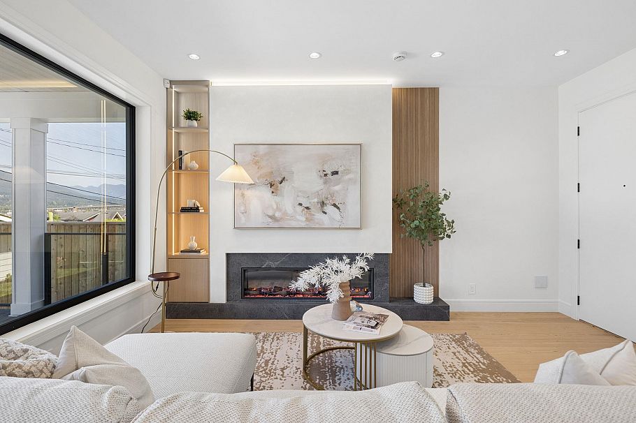 2 2815 Trinity Street Vancouver, BC - 4