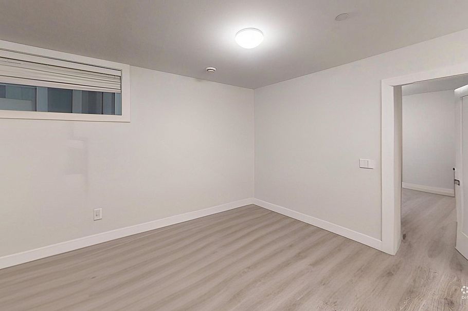 3345 Parker Street Vancouver, BC - 22