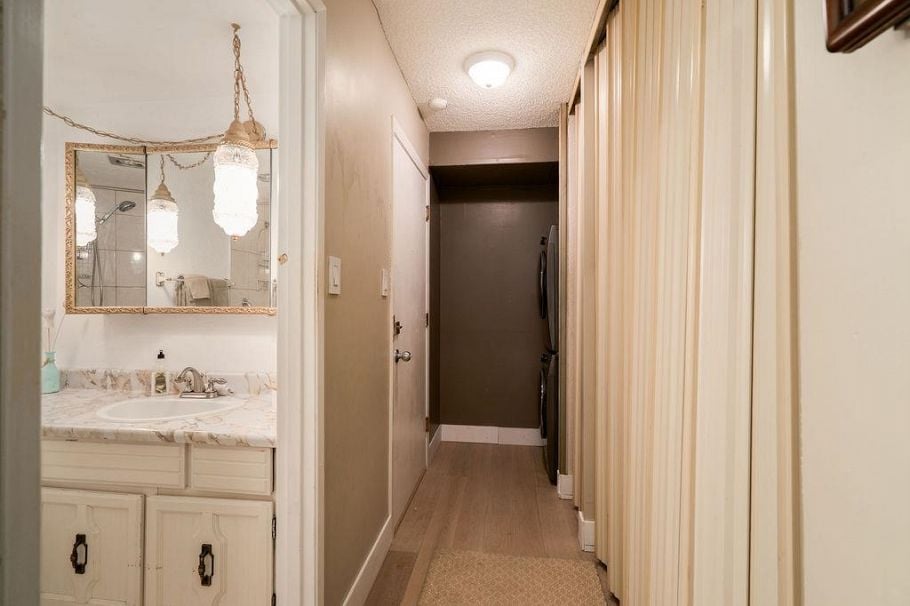 102 2190 W 8th Avenue Vancouver, BC - 31