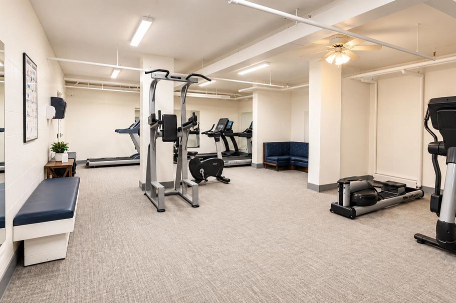 306 2020 Fullerton Avenue North Vancouver, BC - 6