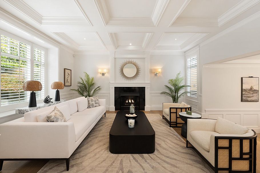 977 Melbourne Avenue North Vancouver, BC - 4