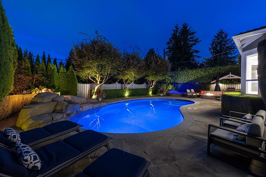 977 Melbourne Avenue North Vancouver, BC - 39