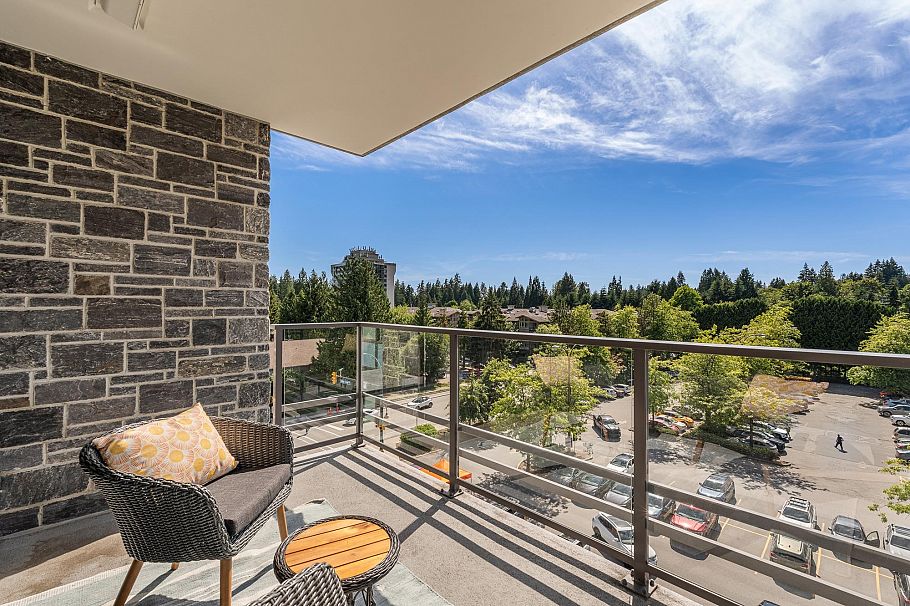 404 1210 E 27th Street North Vancouver, BC - 13