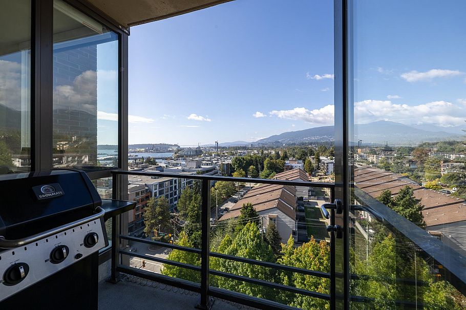 1108 170 W 1st Street North Vancouver, BC - 18