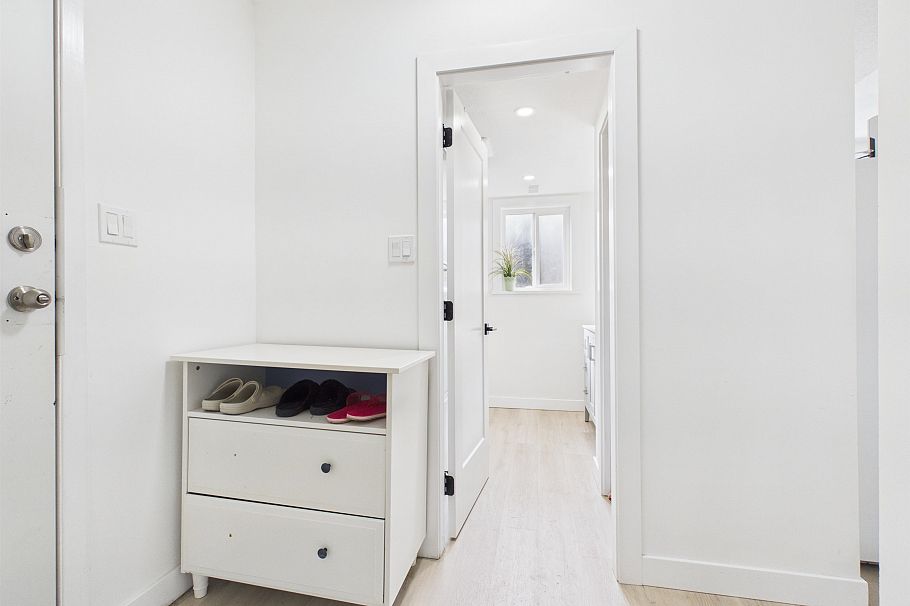 3326 Slocan Street Vancouver, BC - 15