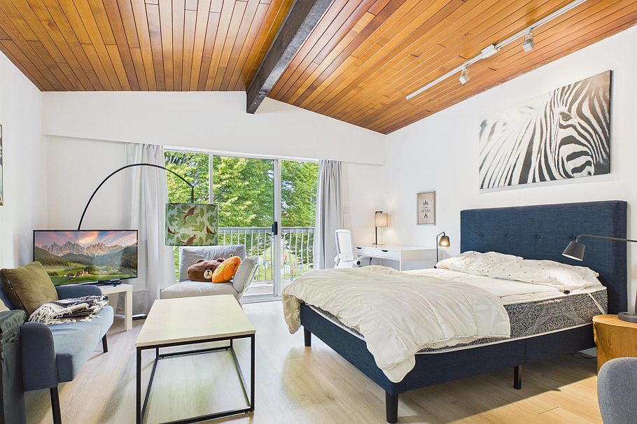 3326 Slocan Street Vancouver, BC - 33