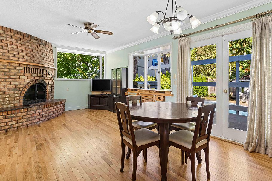 788 E 26th Street North Vancouver, BC - 17