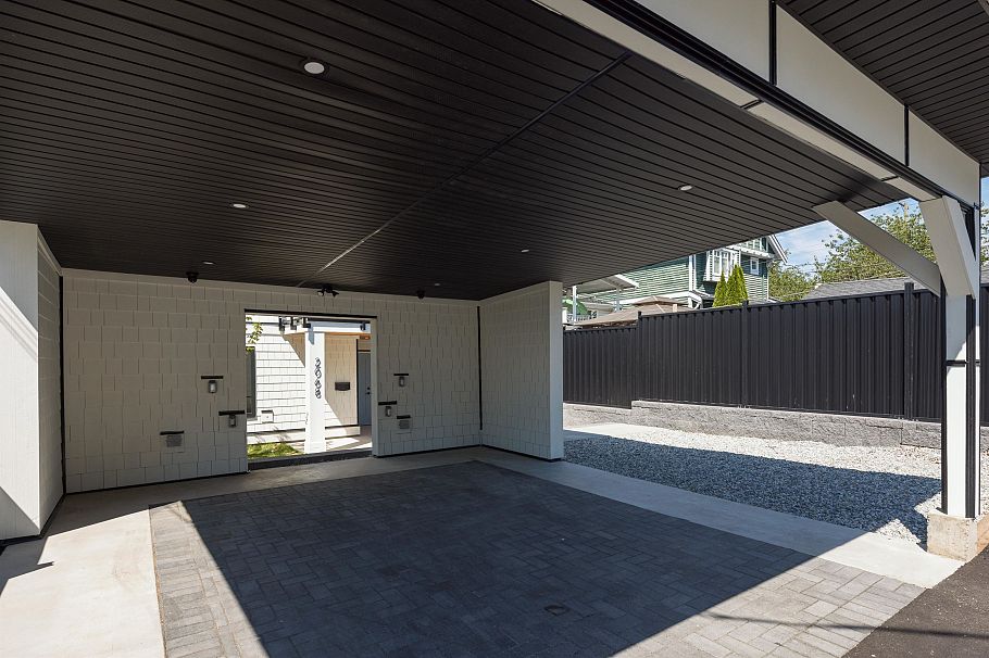 2066 E 1st Avenue Vancouver, BC - 26