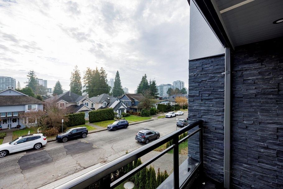 254 E 18th Street North Vancouver, BC - 28