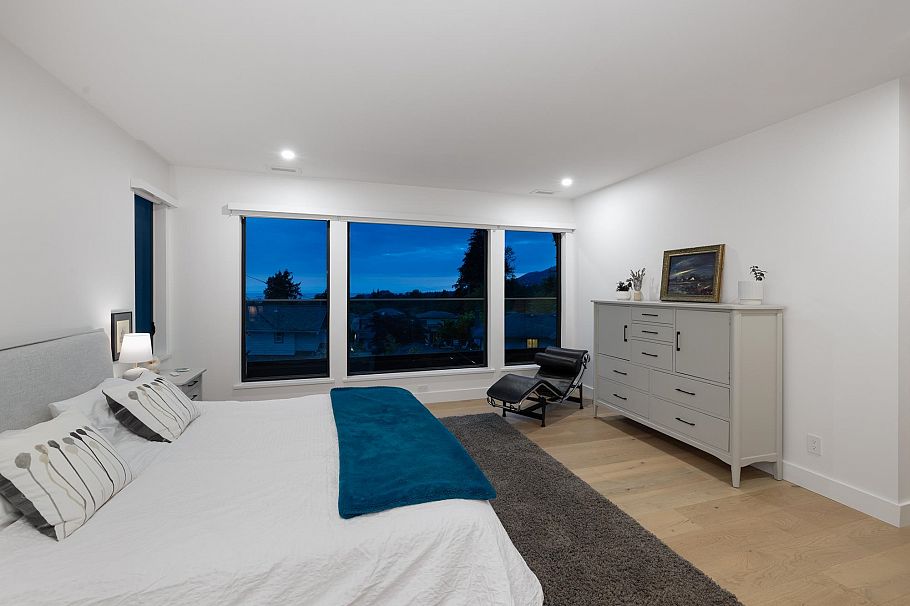 255 Sandringham Crescent North Vancouver, BC - 23