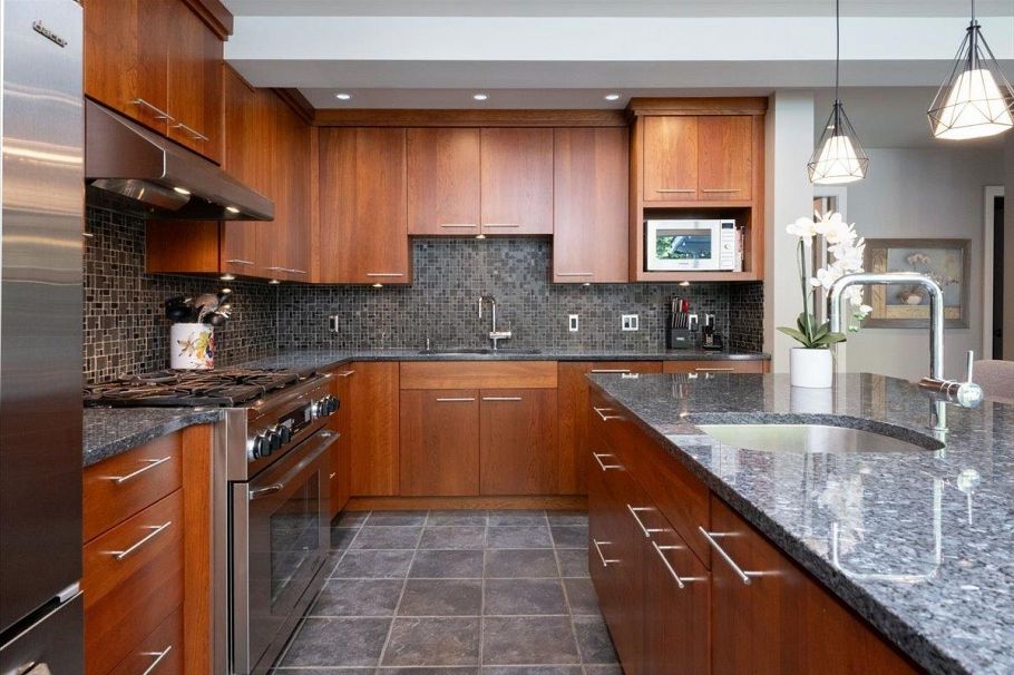 2864 Bushnell Place North Vancouver, BC - 8