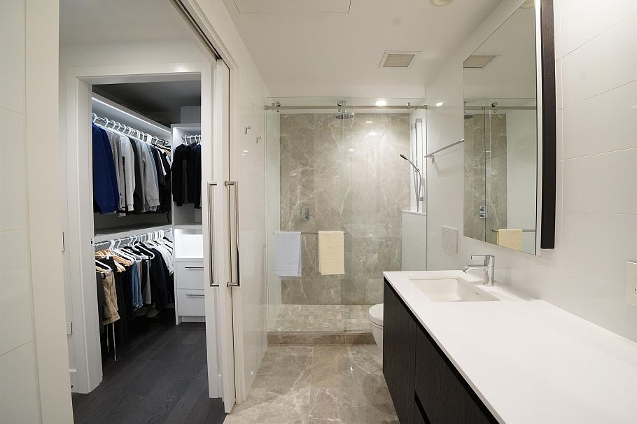 102 375 W 59th Avenue Vancouver, BC - 26