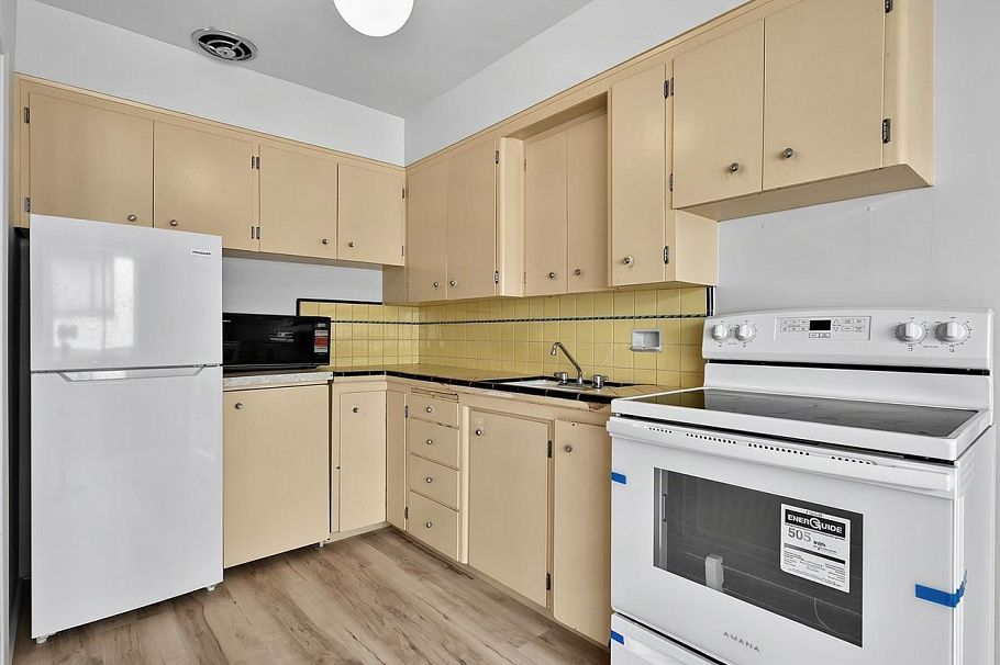 105 1879 Barclay Street Vancouver, BC - 12