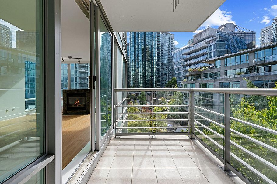 505 590 Nicola Street Vancouver, BC - 10