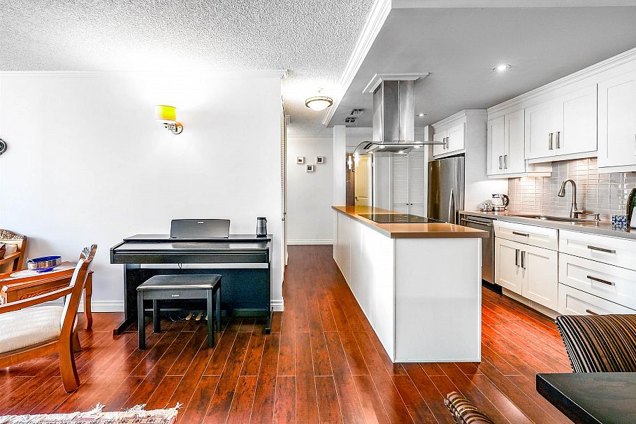 306 2020 Fullerton Avenue North Vancouver, BC - 12
