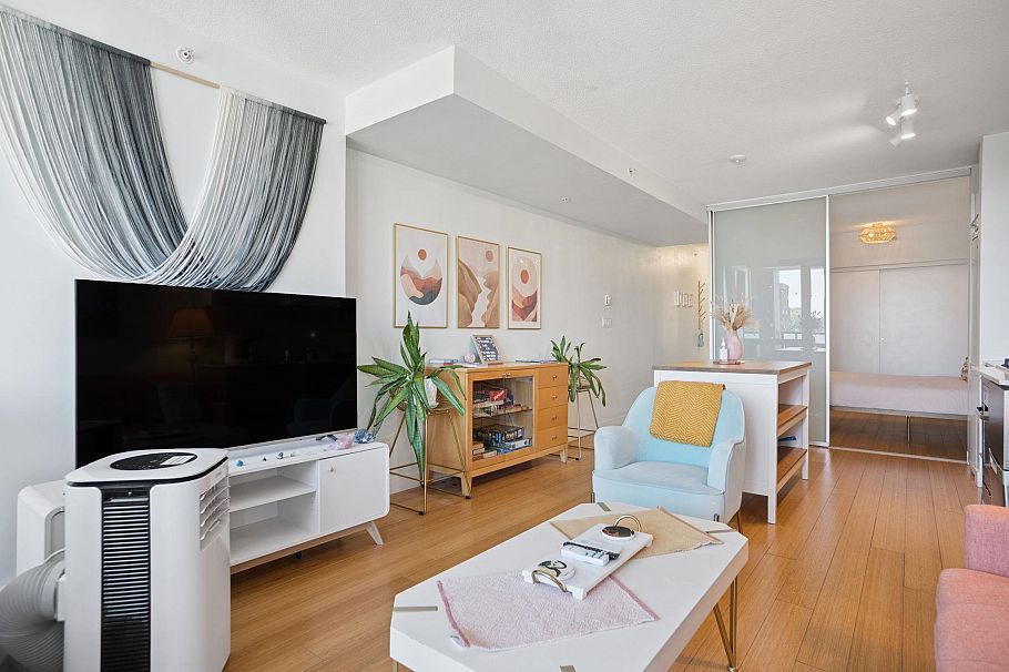 709 718 Main Street Vancouver, BC - 6